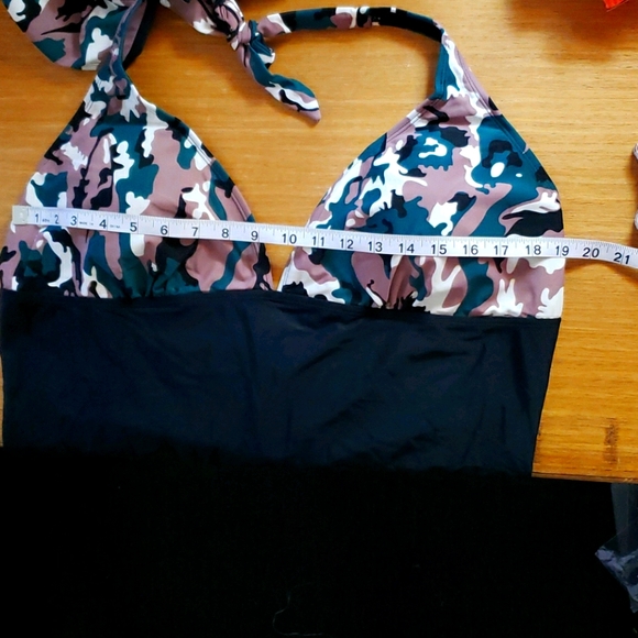 *Plus Size* 😎🏊‍♀️🤽‍♀️ Camo Swimsuit/bathingsuits - Picture 9 of 11